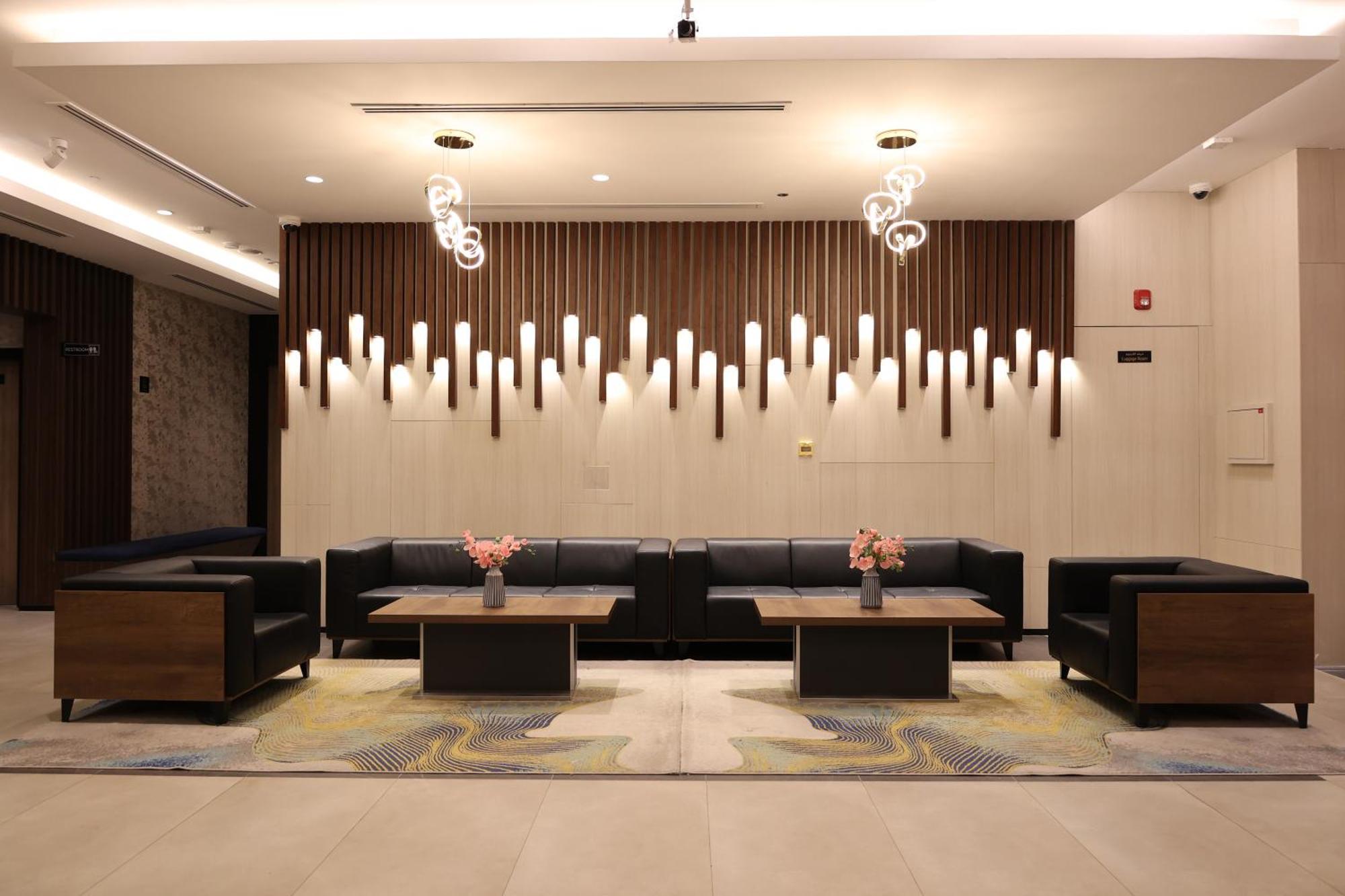 Kingsgate Canal Hotel By Millennium Dubai Buitenkant foto